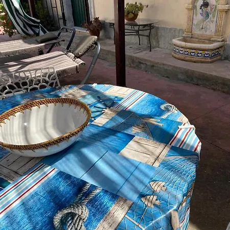 Vecchio Borgo San Lorenzo *